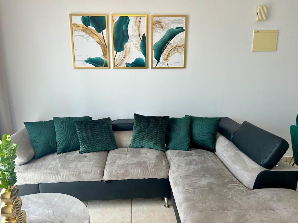 Emerald Sea View Appartement *